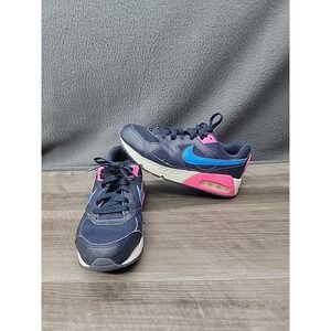 Nike Air Max IVO Obsidian Youth Girls Size 4Y 579998-464